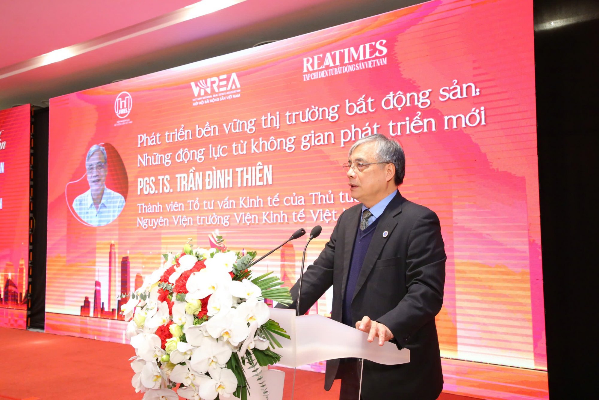 z6334404886856_51231cd6a58a5bb57296b8b39c7daad0