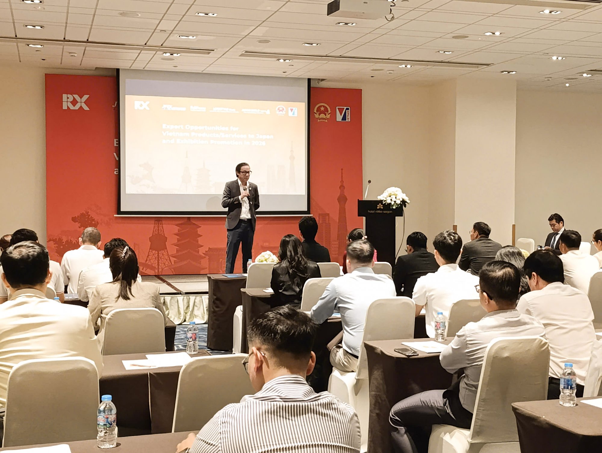 z7495713352618_a02e67b4d2281c6efe35976e0c0b1185_1