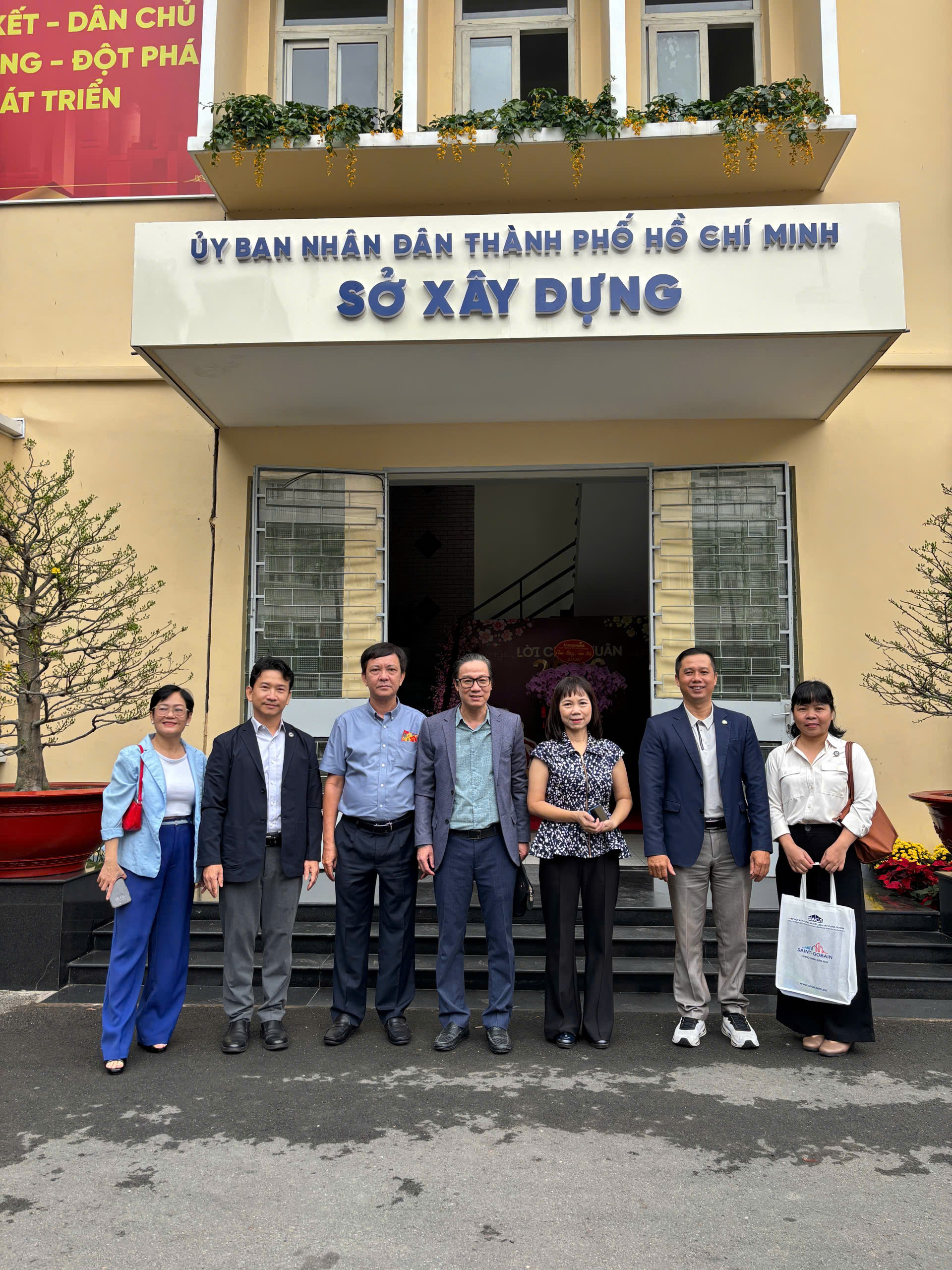 z7523562177706_800a8c8e2d6defb122668207db59f3ec