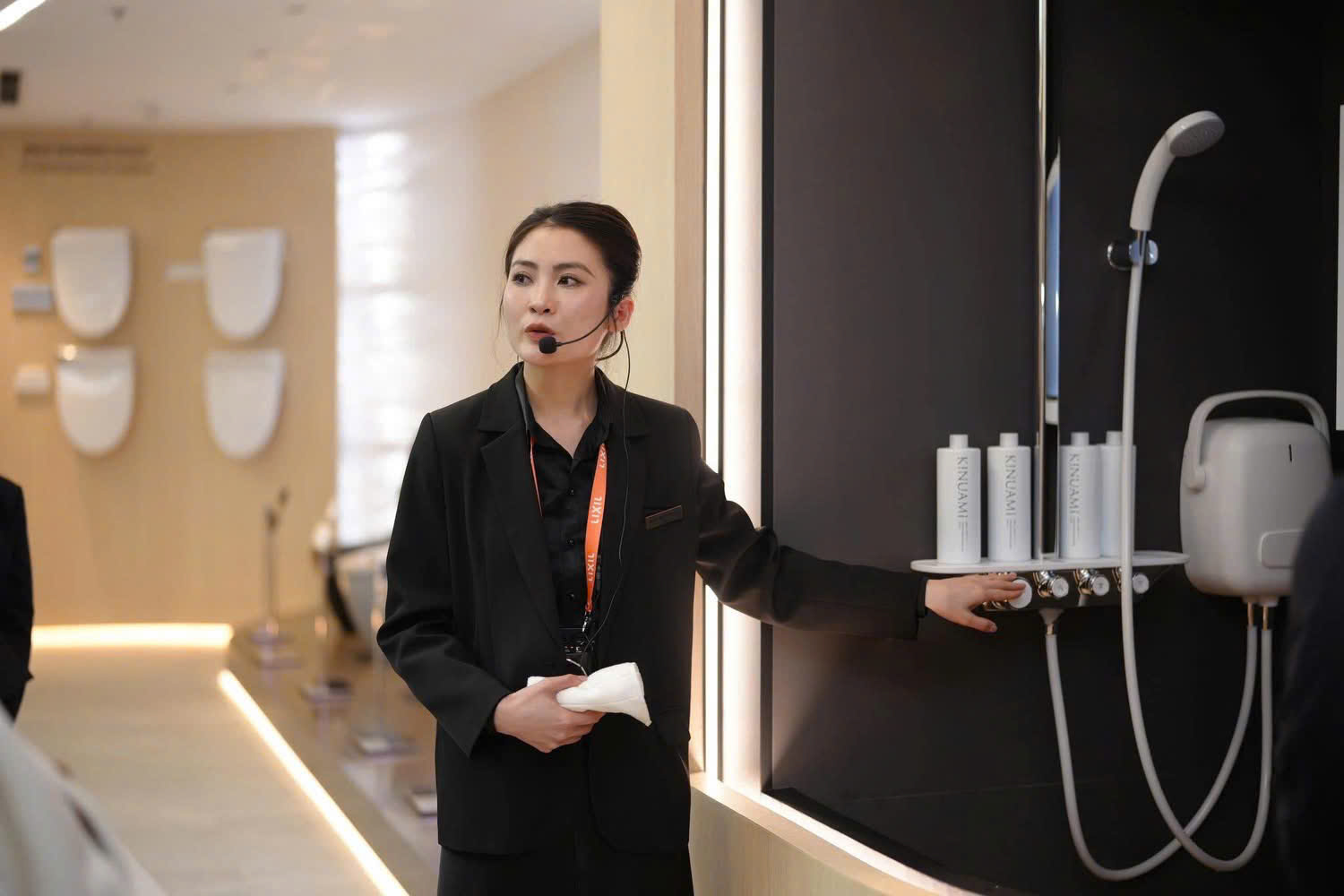 z6381893926588_784169cd28860d3b2d06d2560973247f