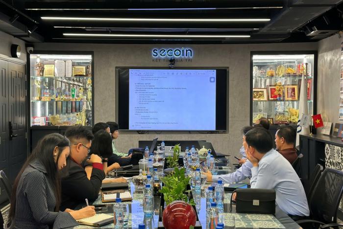 SACA HỌP TRIỂN KHAI CÔNG TÁC TỔ CHỨC LỄ KỶ NIỆM 35 NĂM THÀNH LẬP HIỆP HỘI