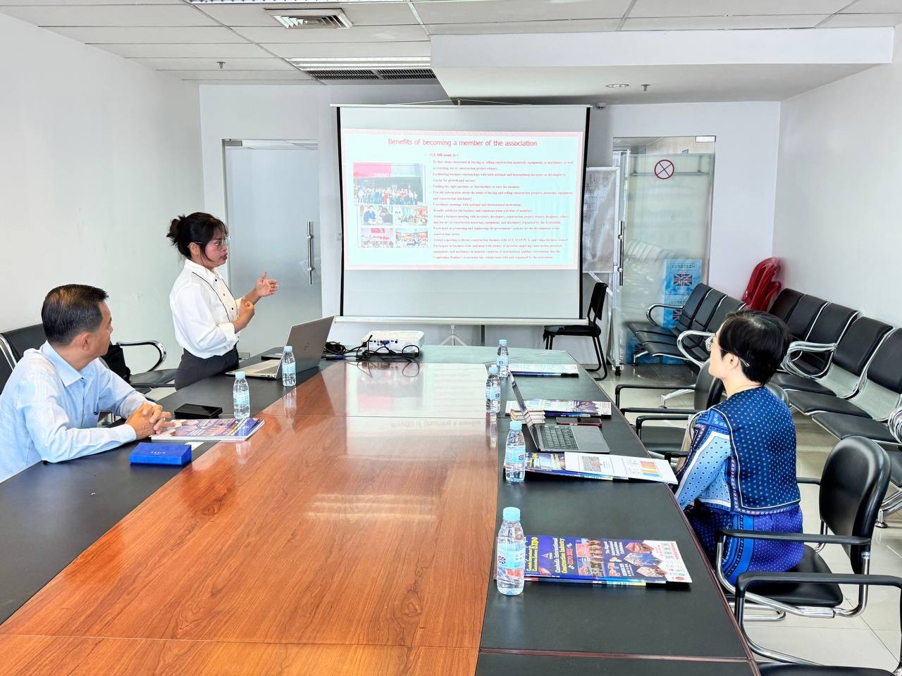 z6475633442253_9a5f47fba830a13d366ab836d6a85eae