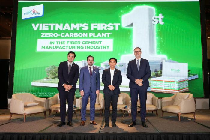 SAINT-GOBAIN VIỆT NAM CÔNG BỐ NHÀ MÁY ĐẠT ZERO CARBON (SCOPE 1&2) ĐẦU TIÊN TRONG NGÀNH SẢN XUẤT TẤM XI MĂNG