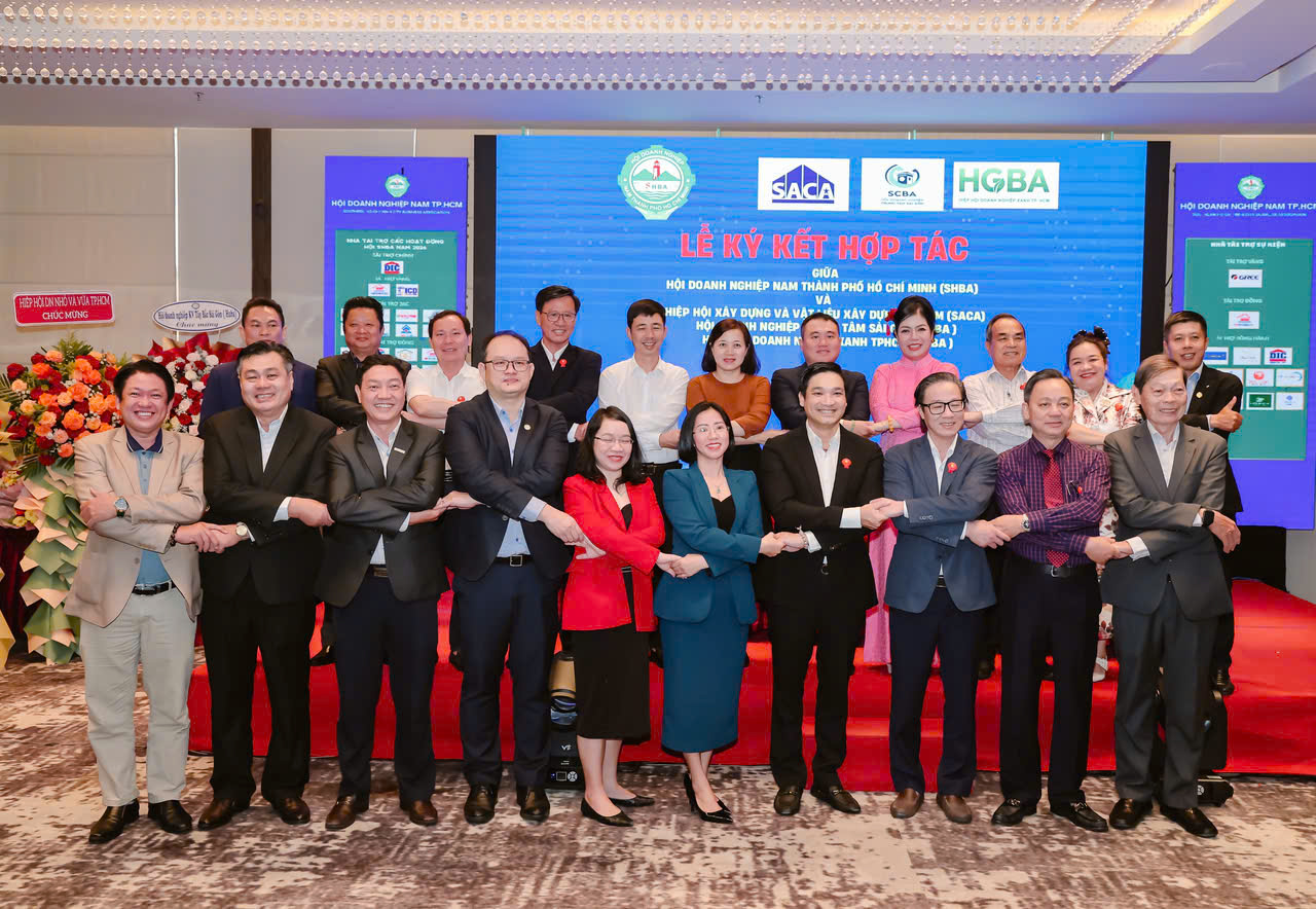 z7709644968433_c963fa0b39af20e6b167b84dd46e7795