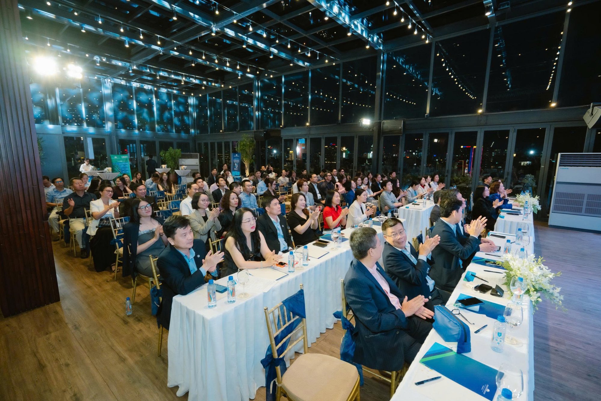 z7744069824865_c71a390c052534fd9cd7d950ea45ac8b