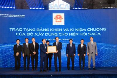 SACA ĐÓN NHẬN NHIỀU PHẦN THƯỞNG CAO QUÝ NHÂN KỶ NIỆM 35 NĂM THÀNH LẬP