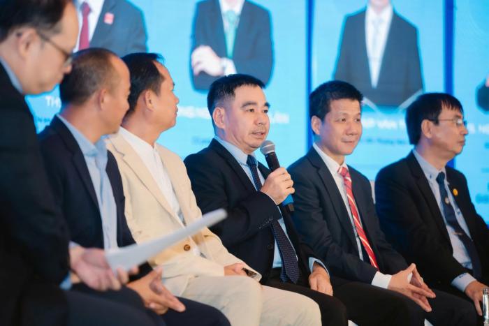 MUỐN THÚC ĐẨY NGÀNH VẬT LIỆU XANH CẦN THAY ĐỔI TƯ DUY VÀ PHÁT TRIỂN HỆ SINH THÁI ĐỒNG HÀNH