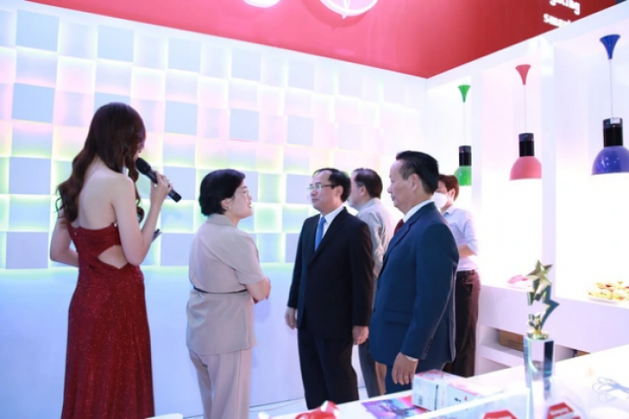 ĐIỆN QUANG - "ĐIỂM SÁNG" NỔI BẬT TẠI HỘI THẢO TRIỄN LÃM VIETBUILD 2022