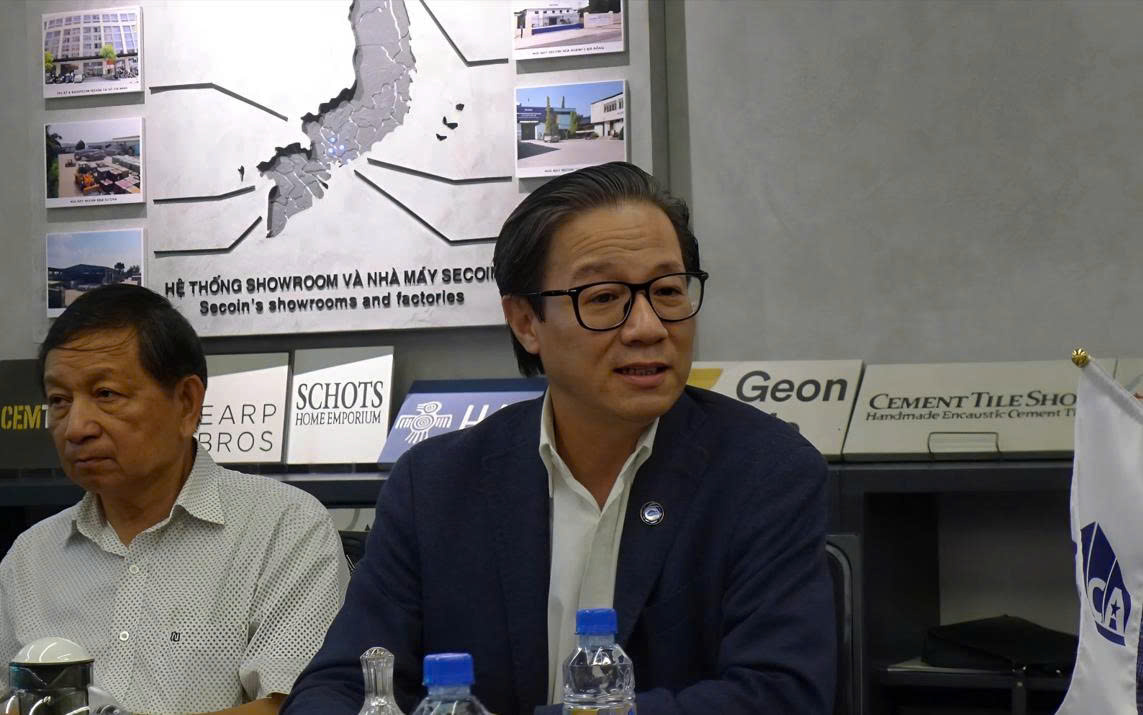 z6755402985879_c1d8e06368e8e45c49c327e64e0fd133