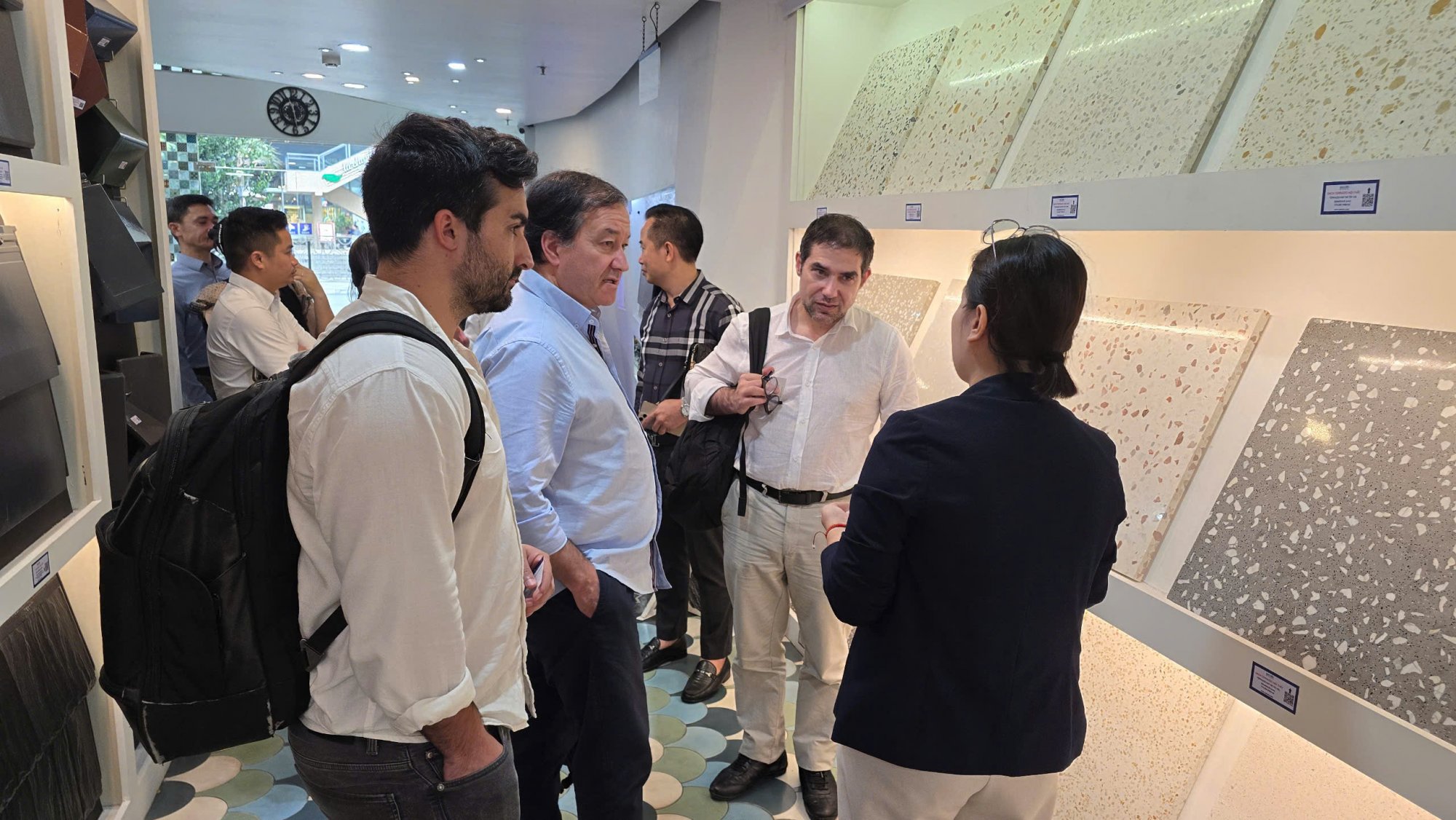 z6825455216157_fd6bc58903cfca7380c408cda0956d9c