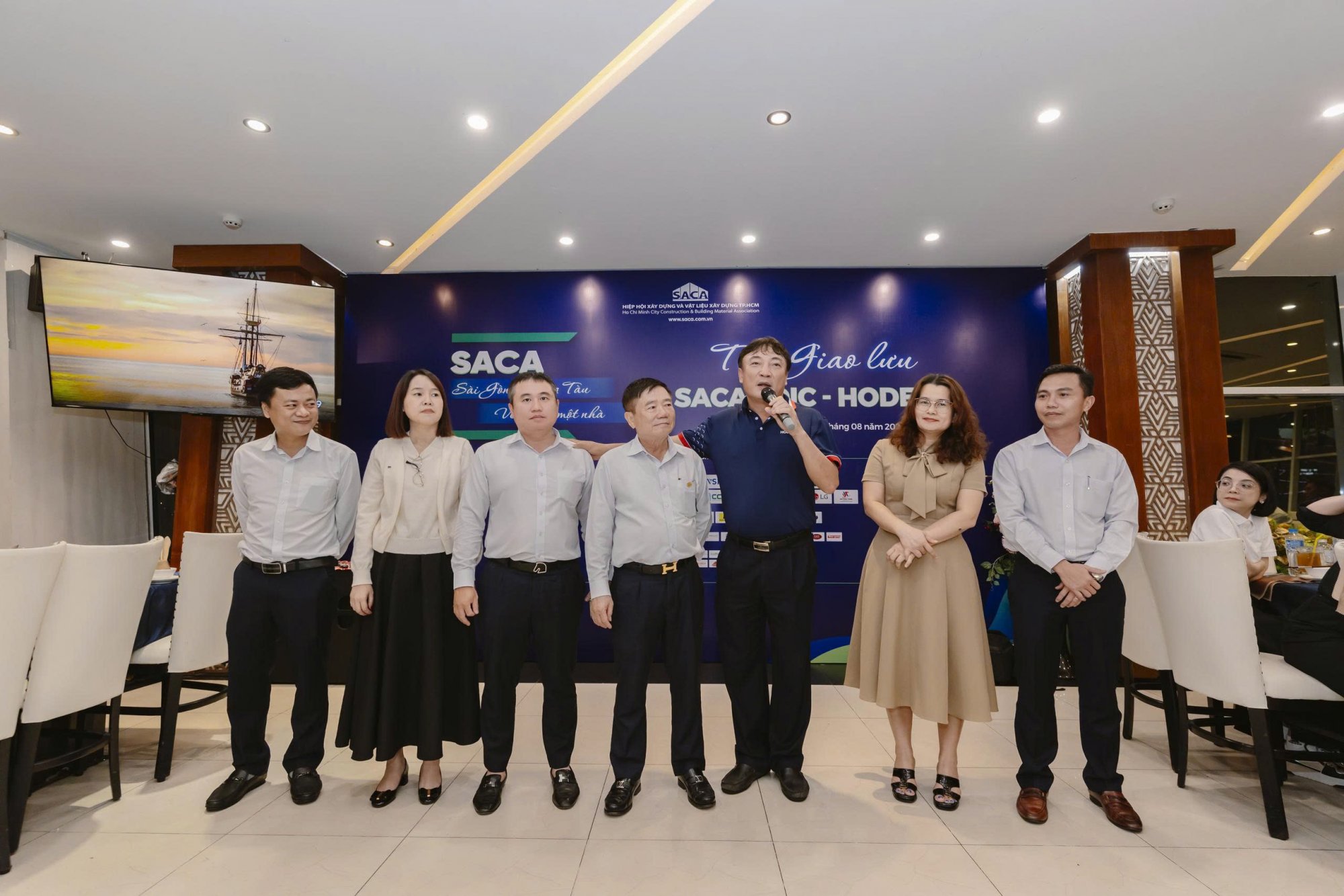 z6871469563926_fa55f6f37bf30deb9b49e172ea16f727