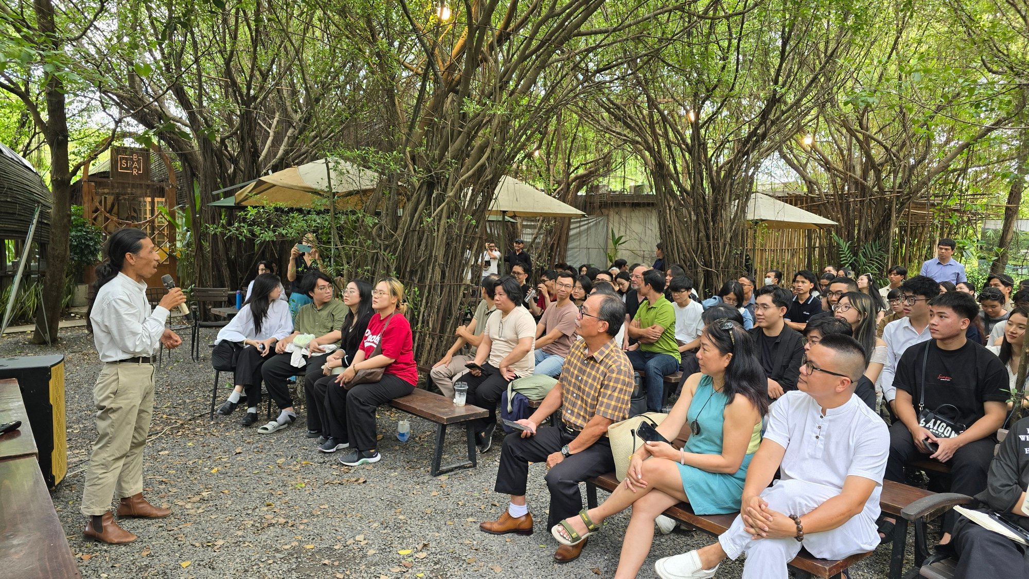 z6923462806523_583ed882e7100ce3c912ecea7472a4b6