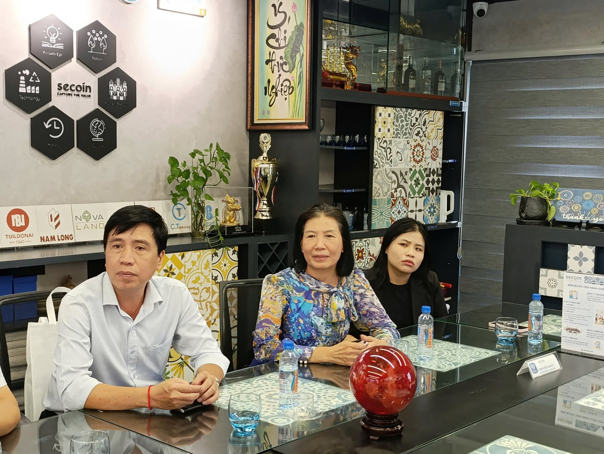 z6926415772691_359e7626be20c3c73377deb0fb735a78