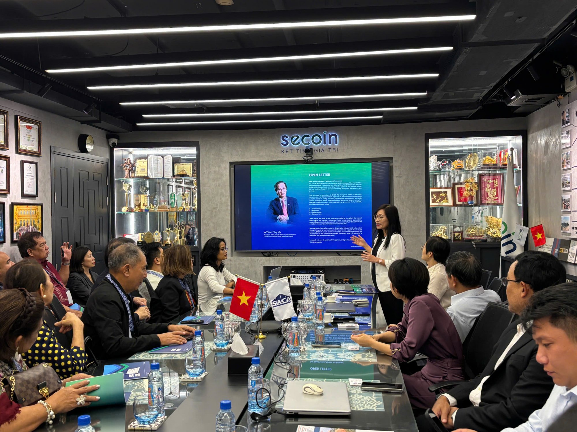 z6980059457067_2b410834880d0c695eb6aec7129f8e83