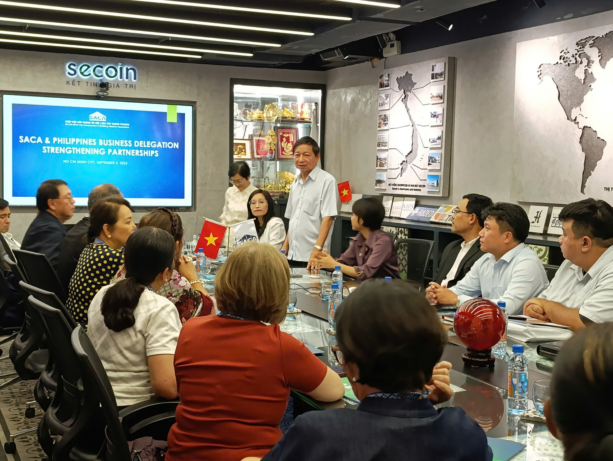 z6980604177699_ed5fcf60f3138bf3f67003878072f89b