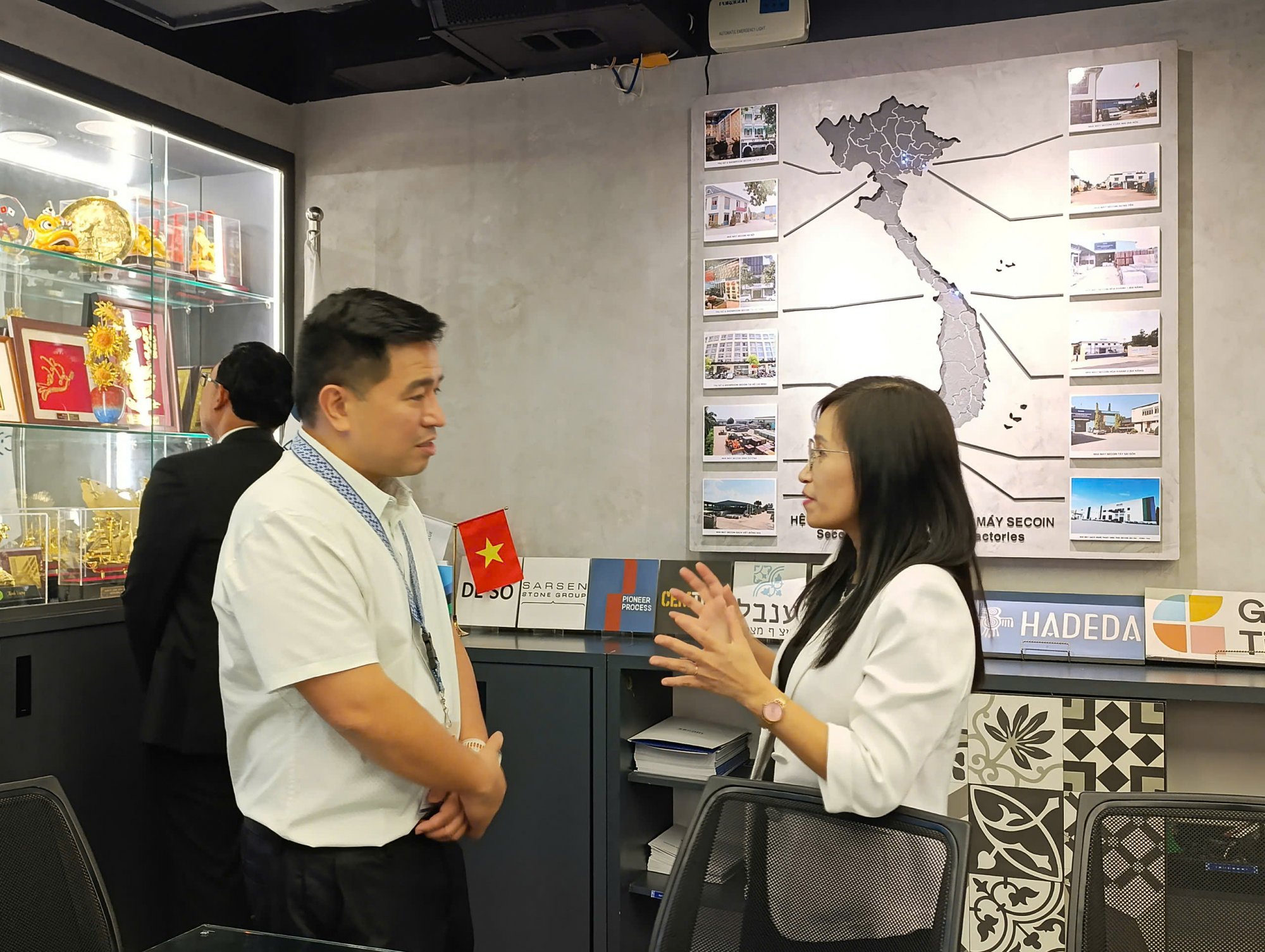 z6980606394279_b34cc045d99cb8ed13c5772c39d25728