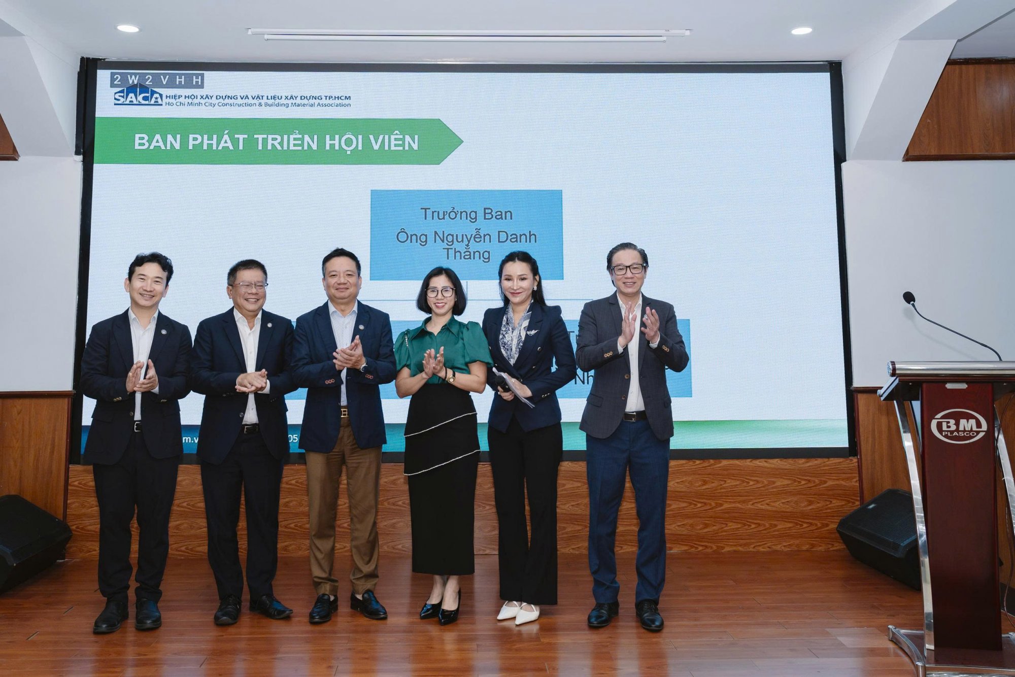 z7023695901408_9b63d87f399fa1ebfb8ba9bc38d3ee22_1