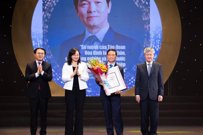 CHỦ TỊCH HIỆP HỘI SACA ÔNG LÊ VIẾT HẢI ĐƯỢC VINH DANH LÀ DOANH NHÂN TRUYỀN CẢM HỨNG NĂM 2022