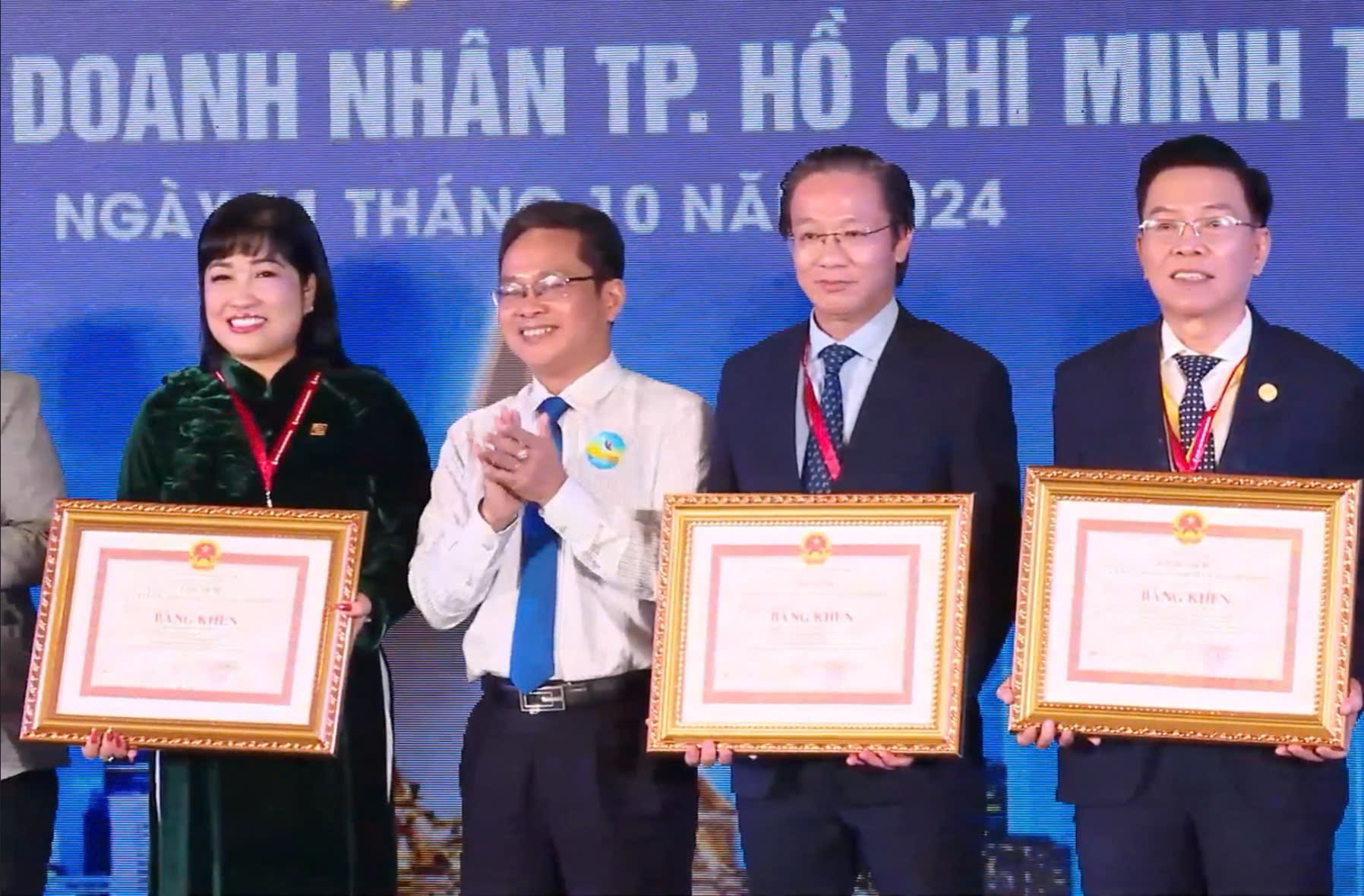 z5919950078887_17e5a266afc0c828b64d459ebecf73a1