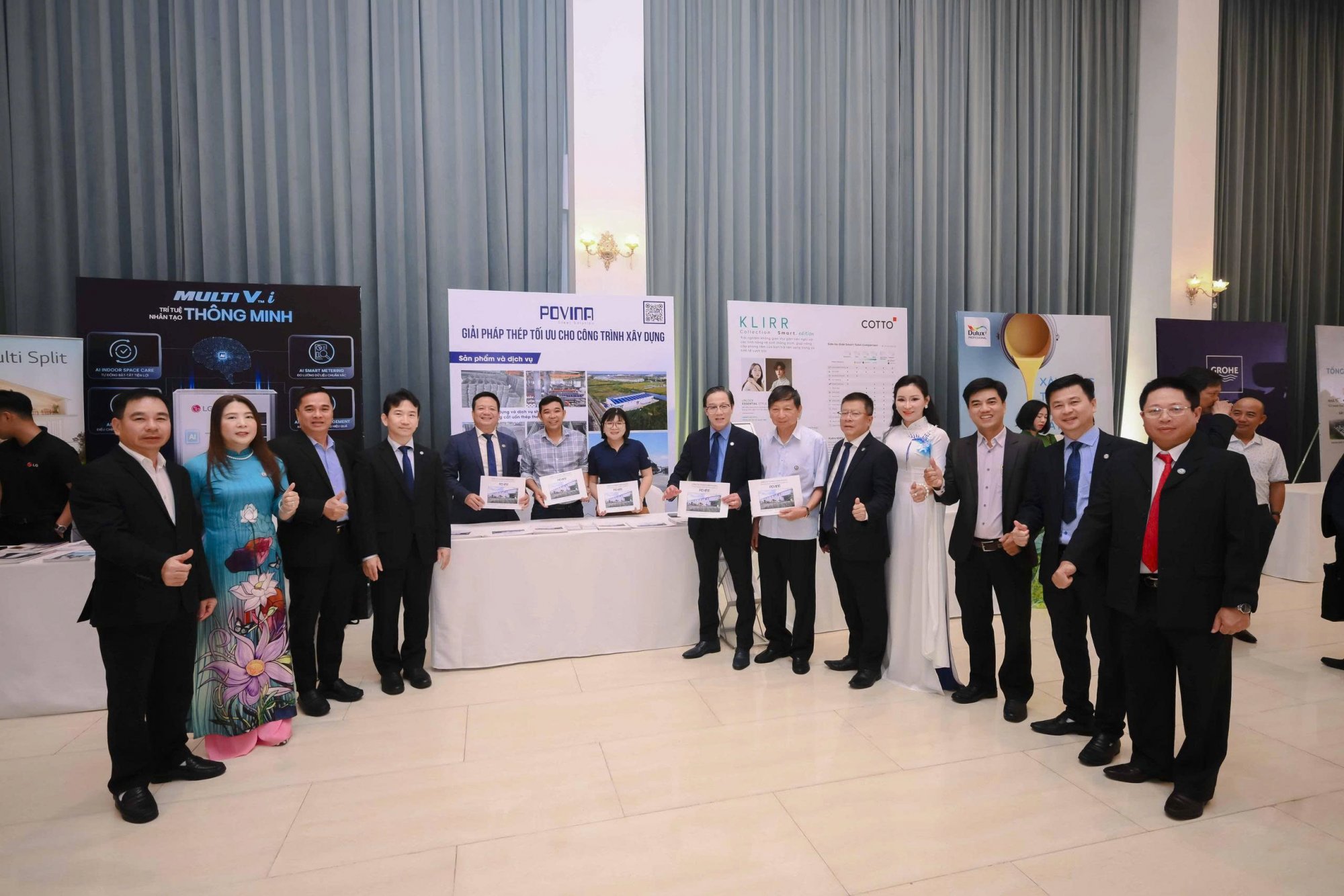 z7167582312211_672cc8d7f712fbc425d1c21e1b629a6d