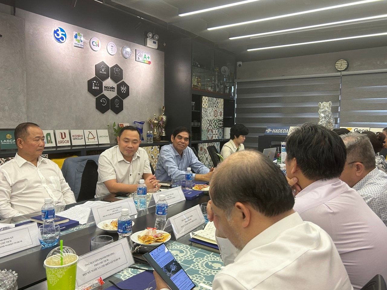 395656993_741332654693141_855051857727765679_n