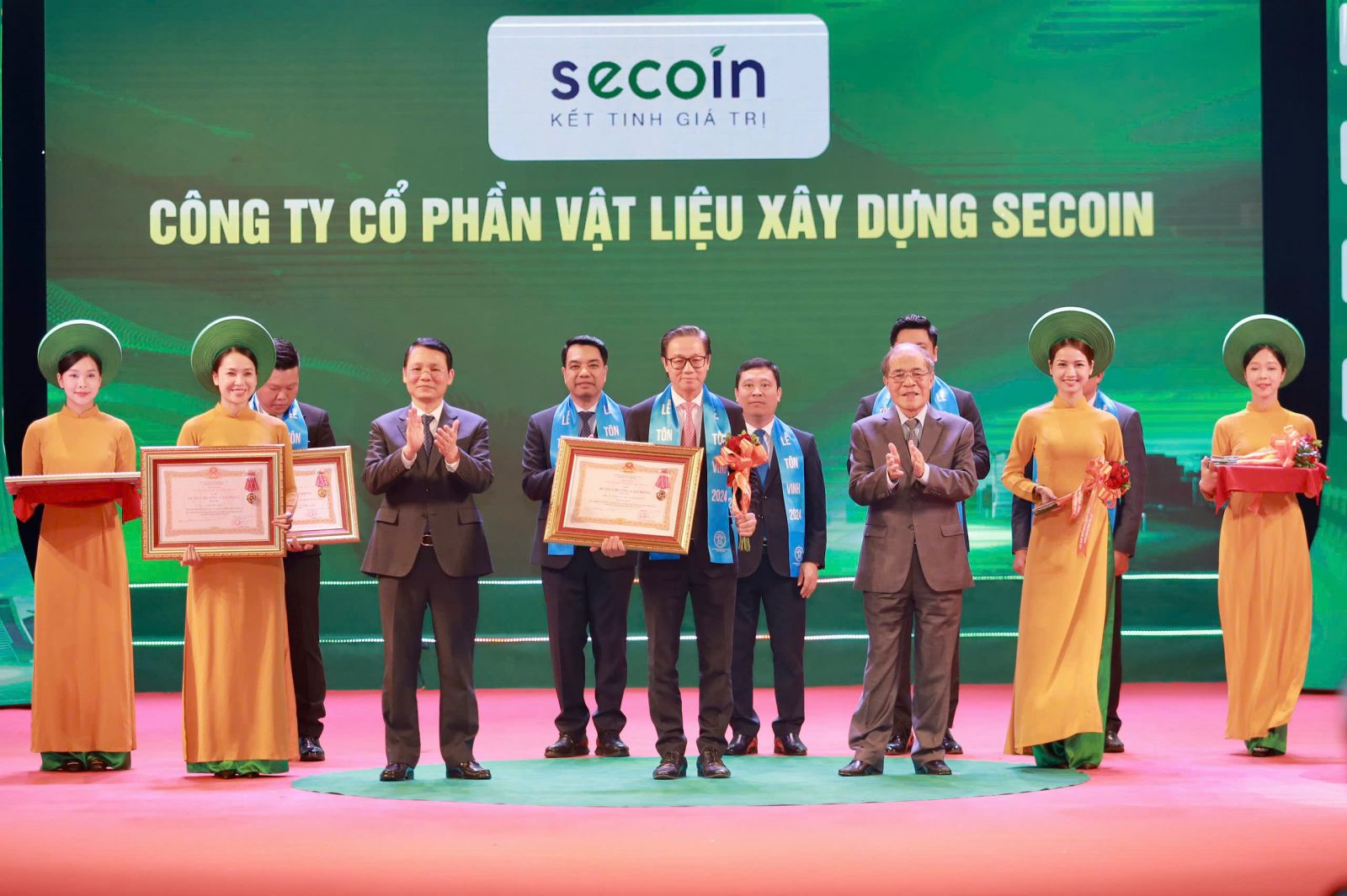 z6150834041875_1c5f192745d931126fd9cbe446eb1ca9