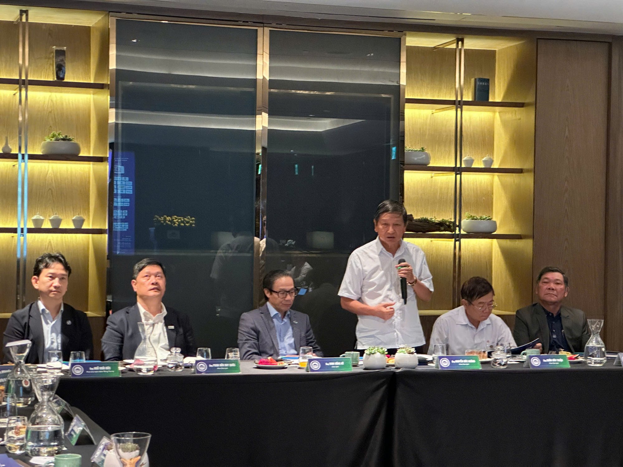 672441045010038006_1