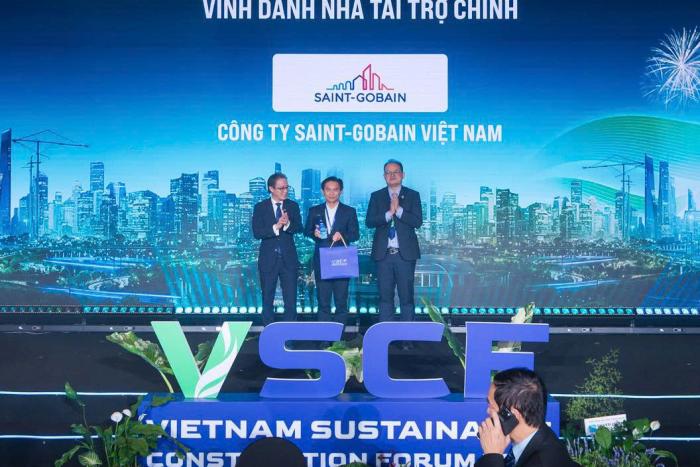 DẤU ẤN ĐỒNG HÀNH CỦA CÁC NHÀ TÀI TRỢ TẠI DIỄN ĐÀN VSCF 2025