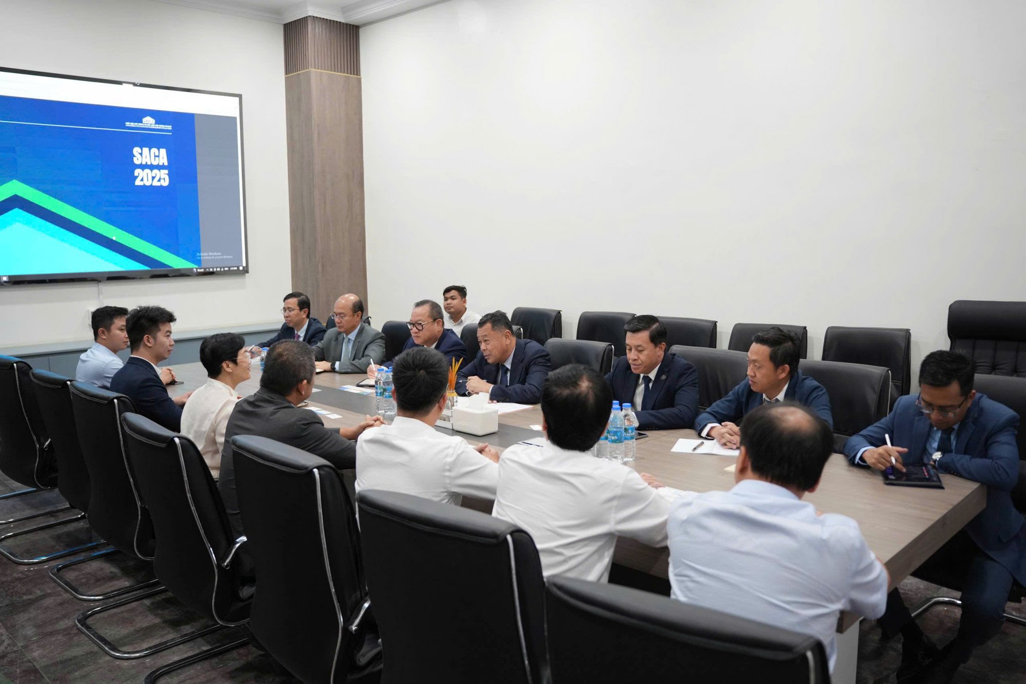 z7295963787596_718e03f63a1c86469fd2e9e5228247d7