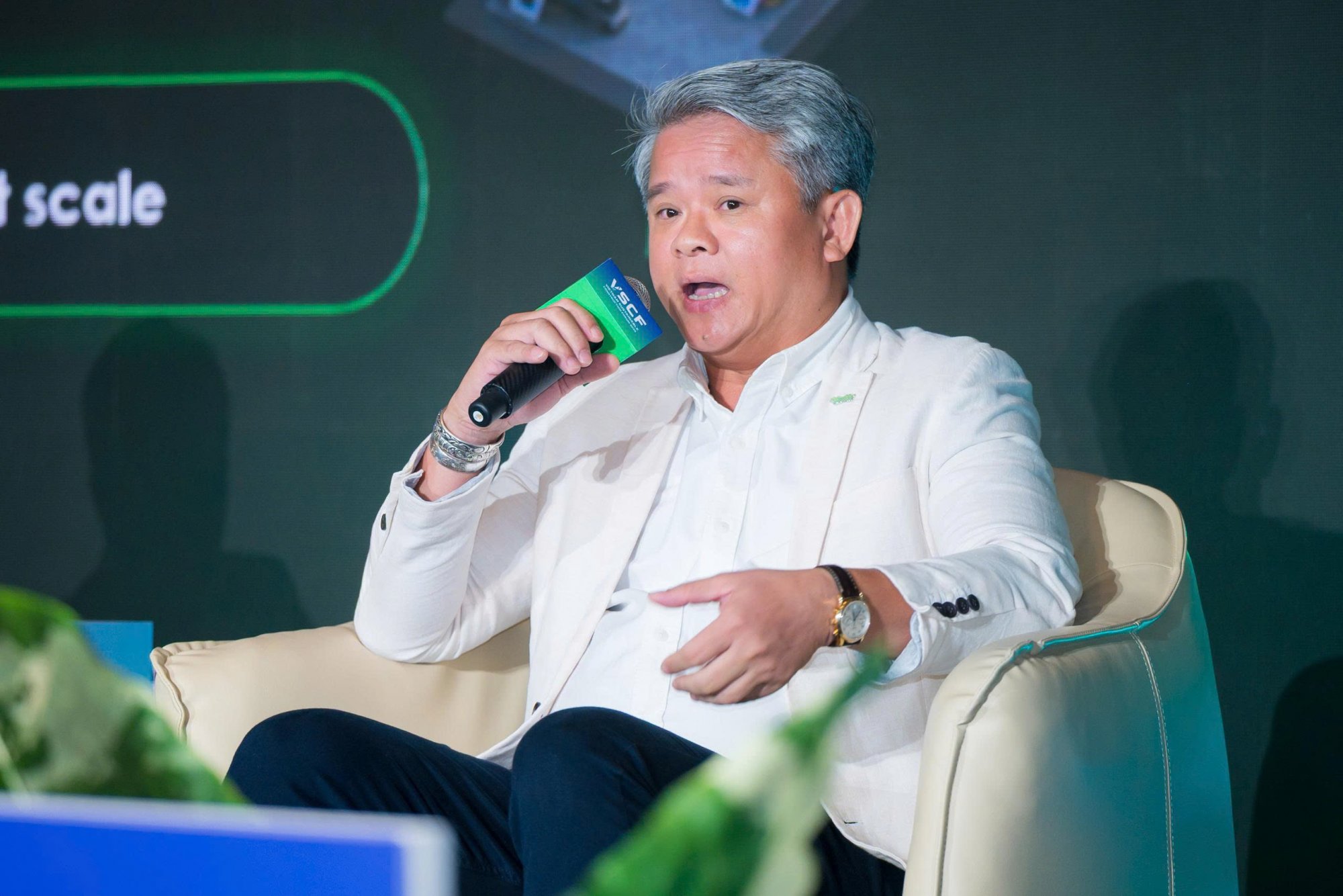 z7366183584579_bea5a5673de5ffcd6eaf091723b203d7